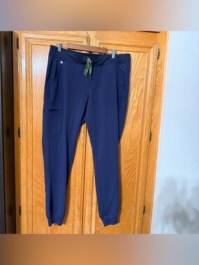 Figs Scrub Pants size XL for women